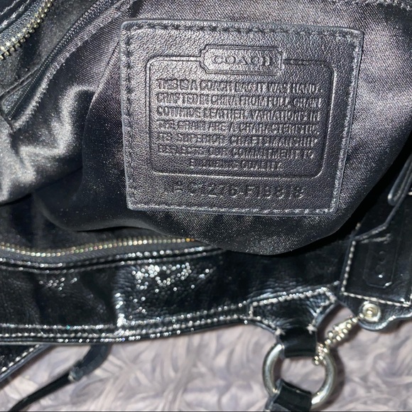 COACH GALLERY EMBOSSED PATENT LEATHER NORTH/SOUTH TOTE BLACK F19818 - Picture 4 of 4